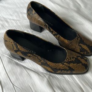 Bandolino size 9 1/2 women’s snake skin block heel.